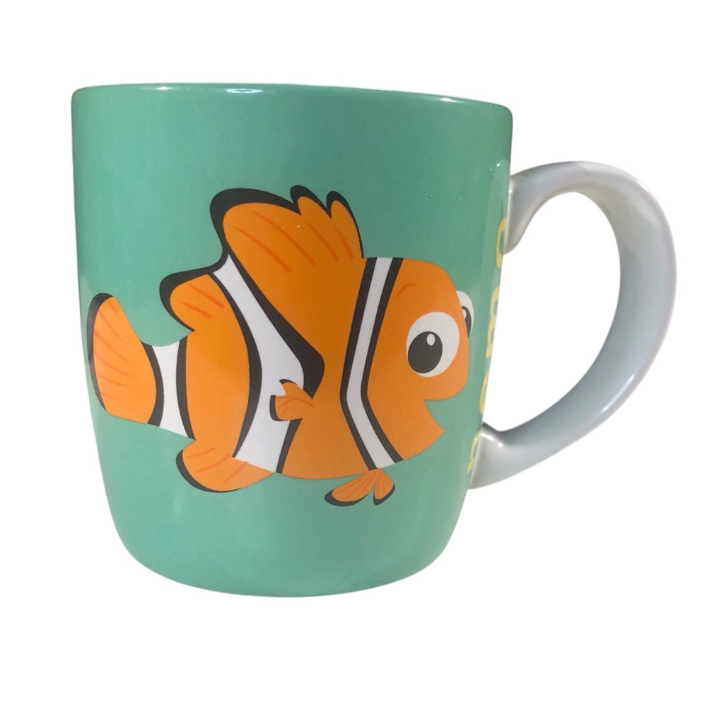 Finding Nemo The Disney Store Pixar Clownfish Mug Coffee Cup